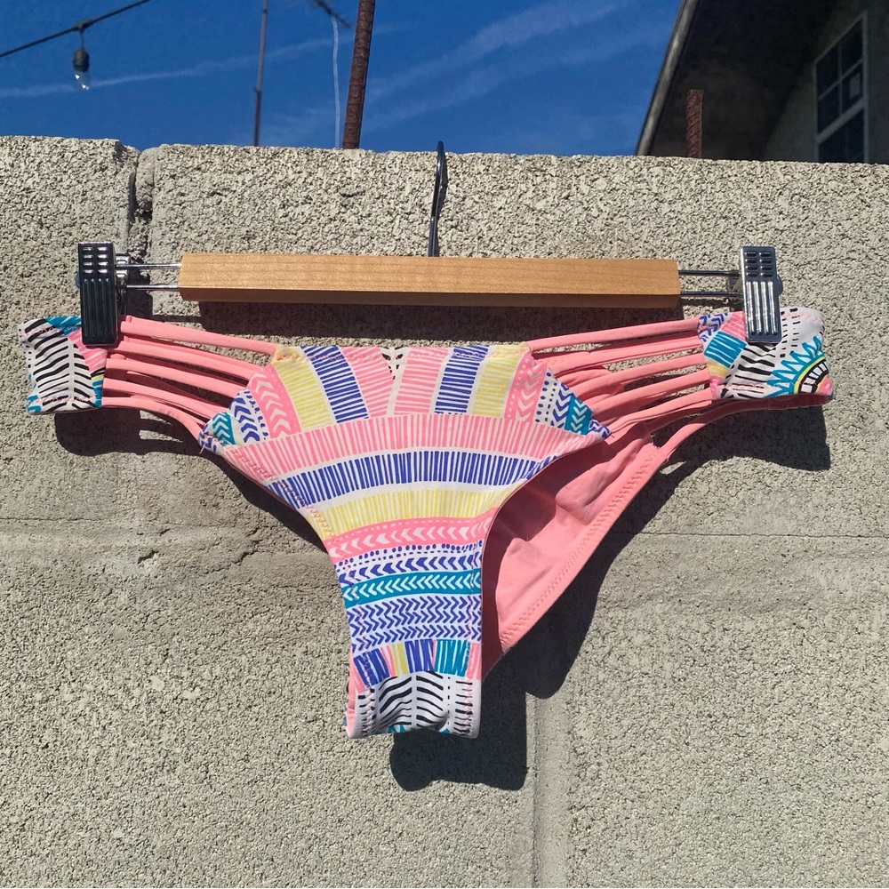 Cheeky Rip Curl bikini bottoms
